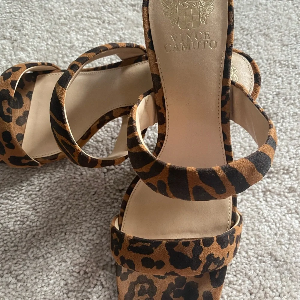 Vince Camuto Brown Leopard Heels - Picture 1 of 3